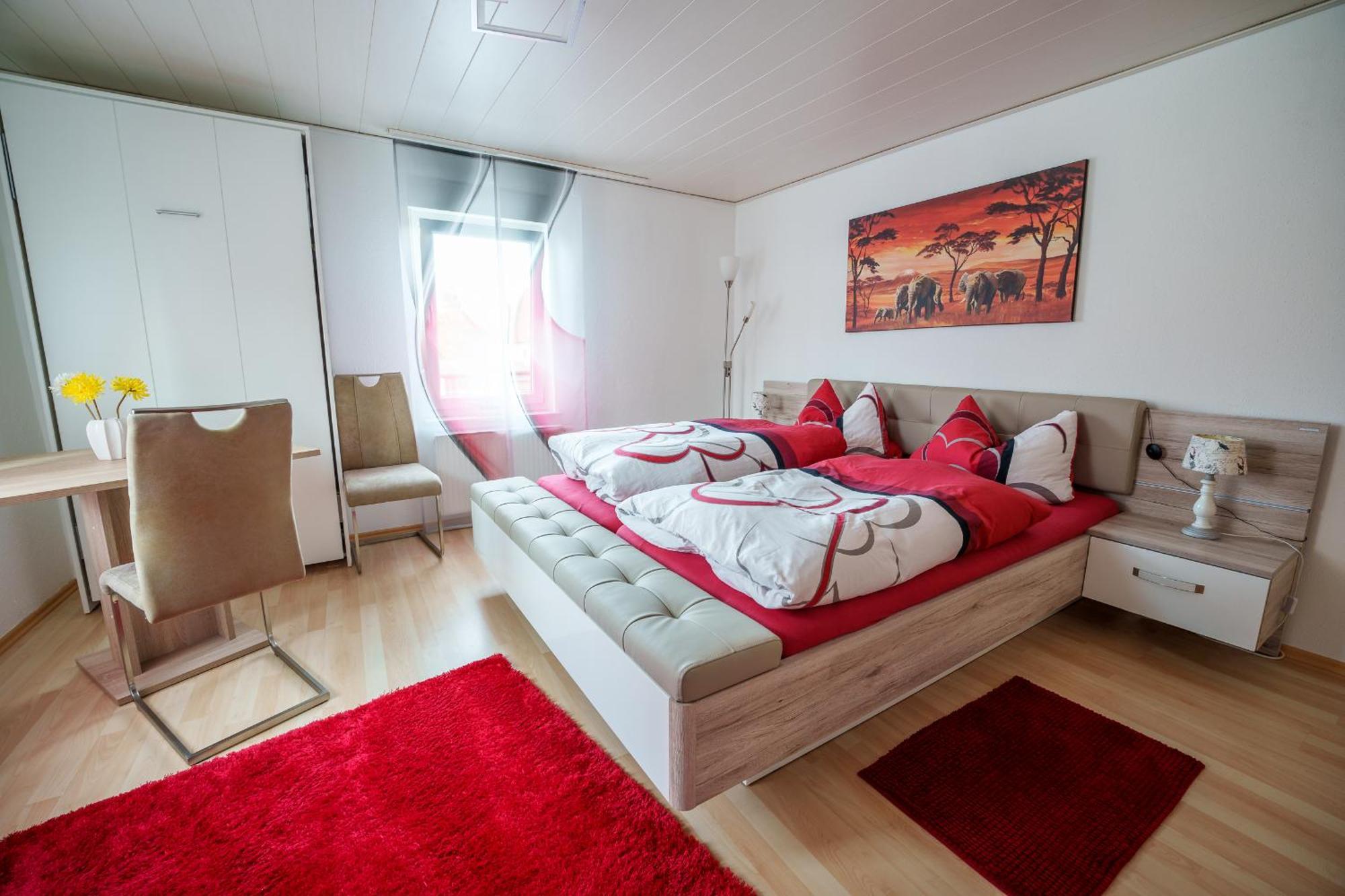 Wilhelm Appartements 100Qm Im Zentrum Brackenheim Naehe Tripsdrill 外观 照片